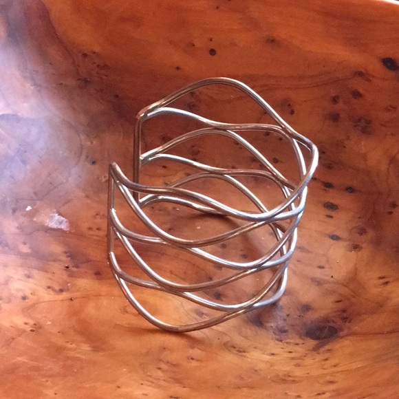 Wire Cuff Bracelet - Picture 2 of 6